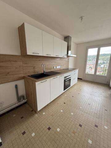 Location Appartement t4 80 m² Le Puy-en-Velay 43000