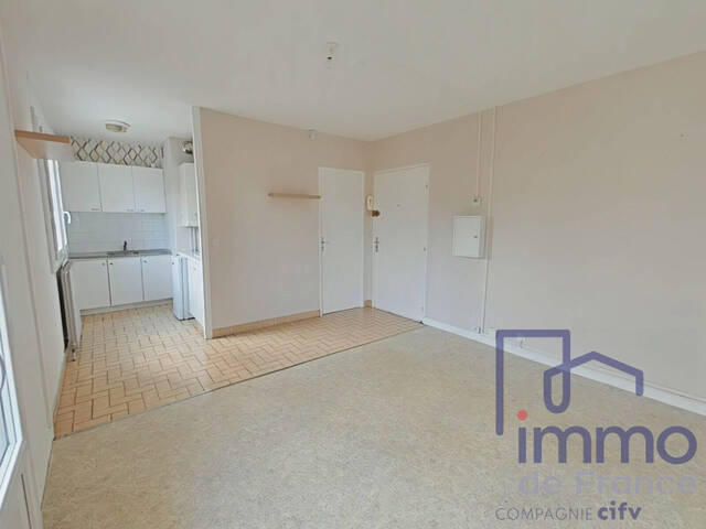 Vente Appartement 1 pièce 31.83 m² Brives-Charensac 43700