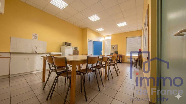 Vente Local commercial 107 m² Saint-Étienne 42000