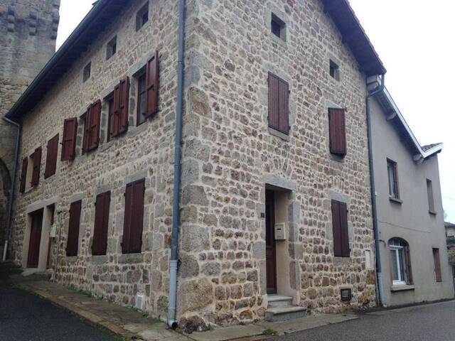 Location Appartement t3 76 m² Usson-en-Forez 42550
