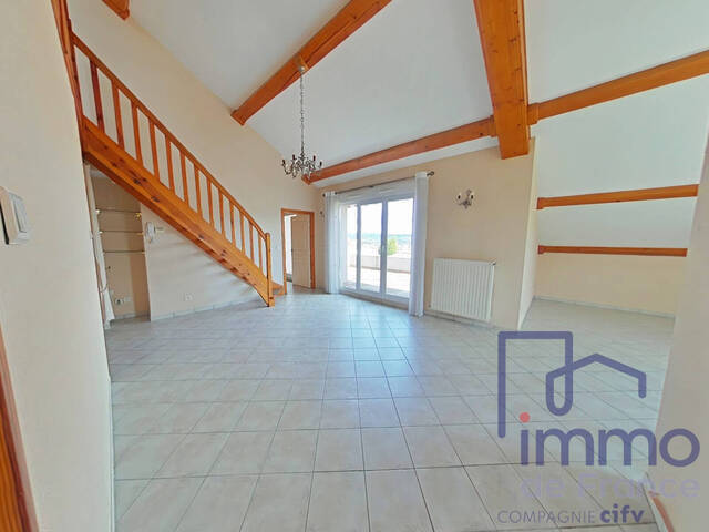 Vente Appartement 6 pièces 127.6 m² Le Puy-en-Velay 43000