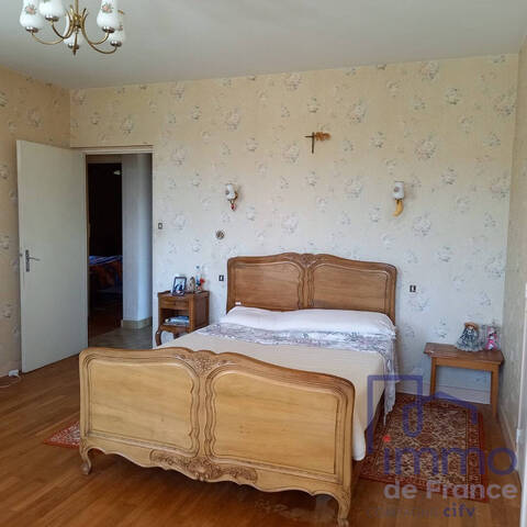 Vente Maison traditionnelle 6 pièces 129 m² Montbrison 42600