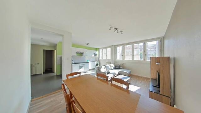 Location Appartement t2 46 m² Saint-Étienne 42100