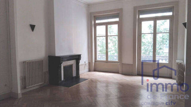 Vente Appartement 4 pièces 92.31 m² Saint-Étienne 42000