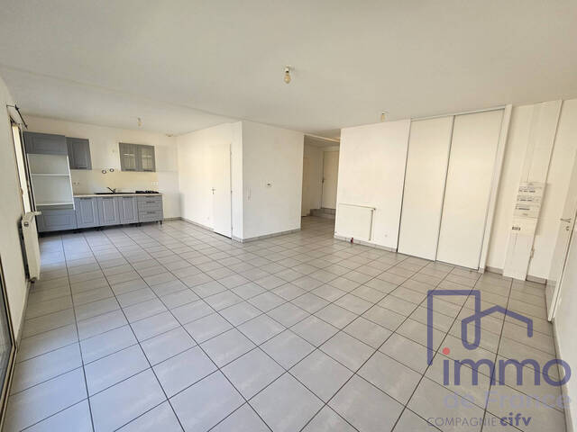 Vente Appartement 3 pièces 75.6 m² Montbrison 42600