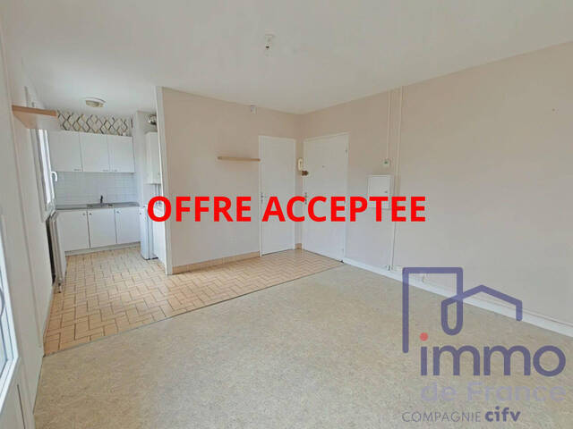 Vente Appartement 1 pièce 31.83 m² Brives-Charensac 43700