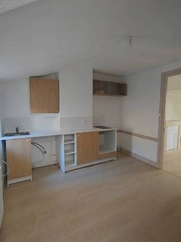 Location Appartement t1 2 pièces 23 m² Saint-Étienne 42000 TREFILERIE