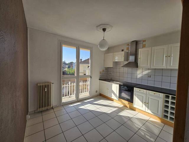 Location Appartement t4 89 m² Montbrison 42600 Sainte Claire