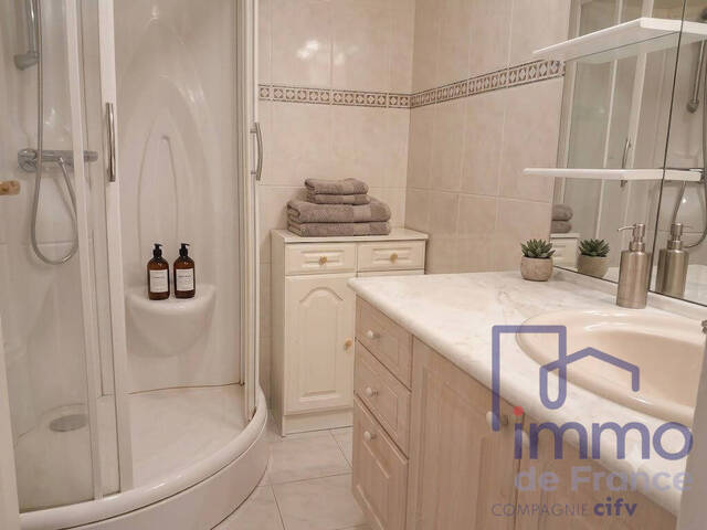 Vente Appartement 3 pièces 66.62 m² Vals-près-le-Puy 43750