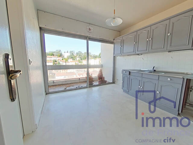 Vente Appartement 3 pièces 73.58 m² Saint-Étienne 42000