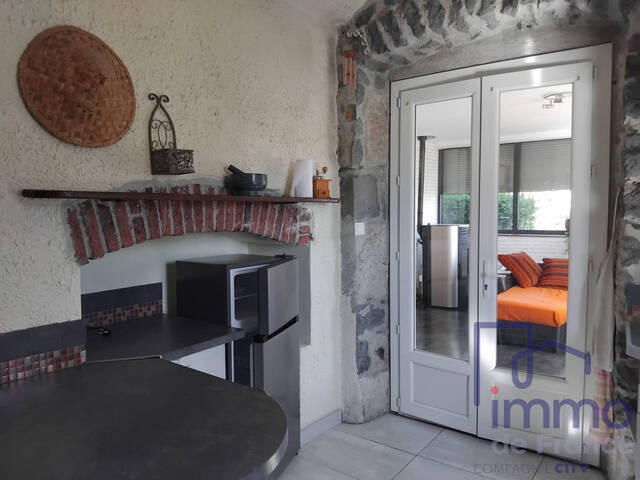 Vente Maison 4 pièces 163 m² Le Puy-en-Velay 43000