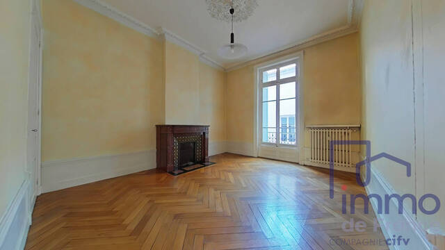 Vente Appartement 4 pièces 111 m² Saint-Étienne 42000