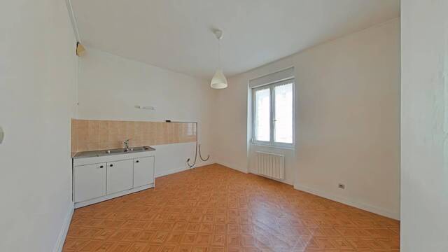 Location Appartement t1 37 m² Saint-Genest-Malifaux 42660