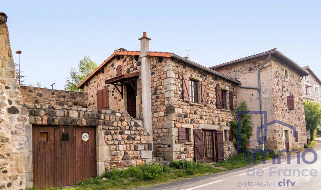 Vente Maison ancienne 4 pièces 150 m² Chaspinhac 43700