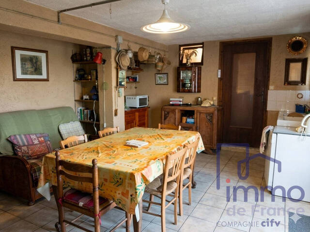Vente Maison ancienne 4 pièces 150 m² Brives-Charensac 43700