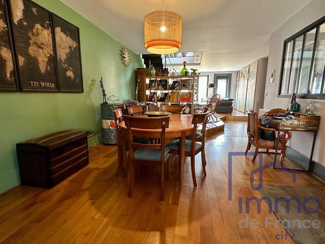 Vente Appartement 4 pièces 117 m² Saint-Étienne 42000