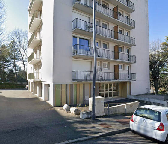 Location Parking garage individuel Saint-Étienne 42100 LA METARE