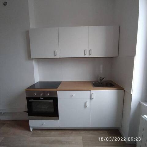 Location Appartement t1 2 pièces 33 m² Villars 42390
