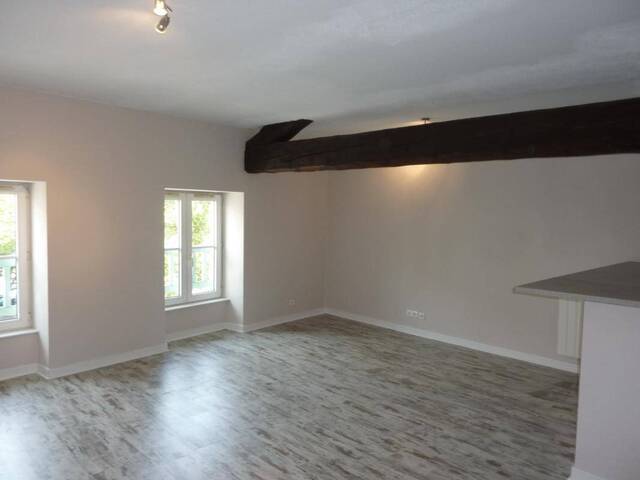 Location Appartement t2 3 pièces 43 m² Montbrison 42600