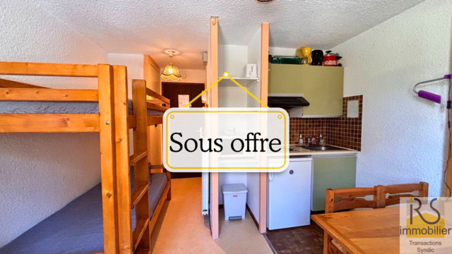 Sale Apartment studio coin montagne 1 room 15.42 m² Les Carroz d'Arâches 74300
