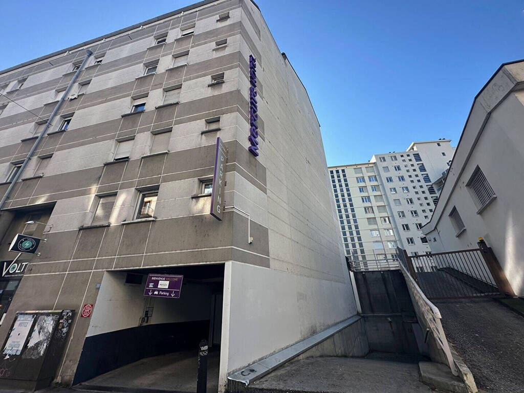 Location Parking / box Chambéry 73000