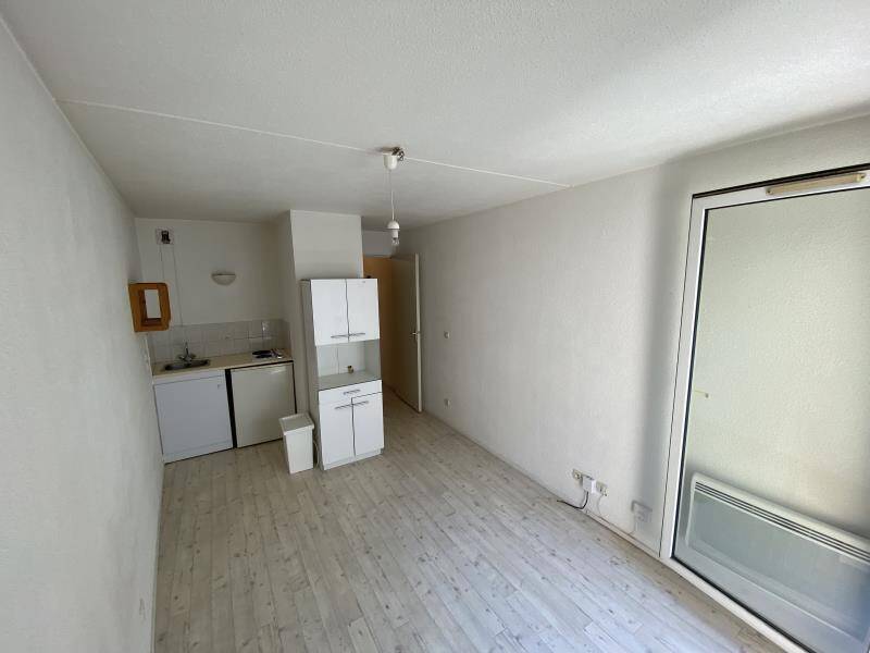 Location Appartement 1 pièce 19.81 m² Chambéry 73000