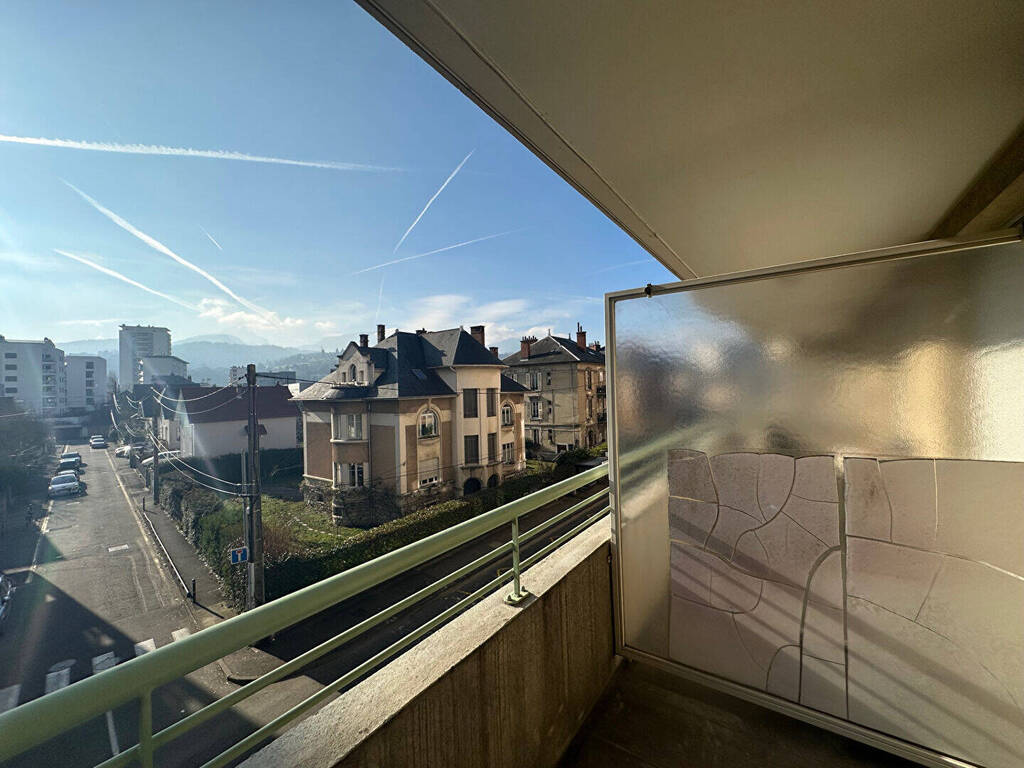 Location professionnel Appartement 2 pièces 40.44 m² Chambéry 73000