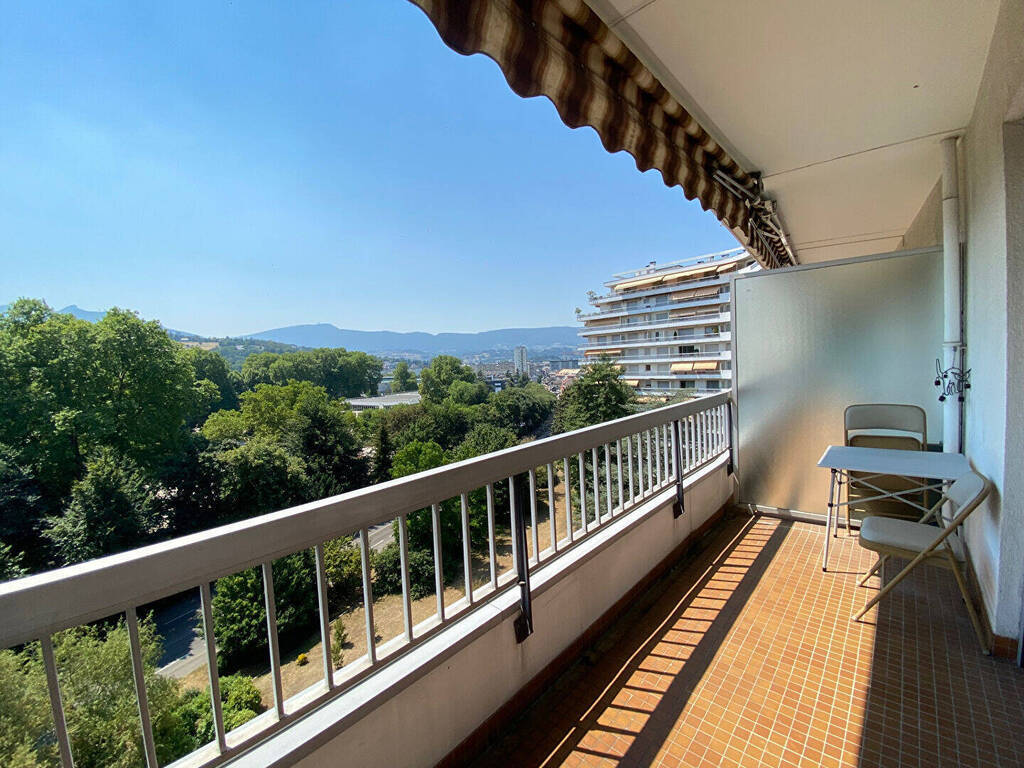 Location professionnel Appartement 3 pièces 73.46 m² Barberaz 73000