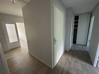 Location Appartement 4 pièces 87.06 m² Chambéry 73000