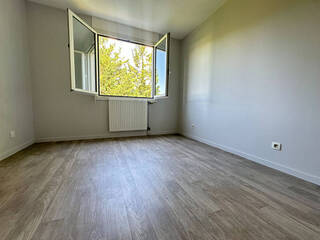 Location Appartement 4 pièces 87.06 m² Chambéry 73000