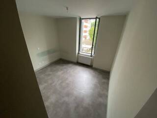 Location Appartement 3 pièces 47.76 m² Aix-les-Bains 73100