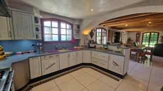Vente Maison 7 pièces 250 m² Le Bourget-du-Lac 73370