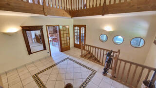 Vente Maison 7 pièces 250 m² Le Bourget-du-Lac 73370