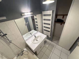 Location professionnel Appartement 2 pièces 40.44 m² Chambéry 73000