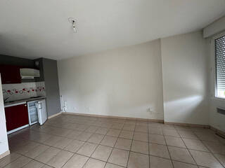Location professionnel Appartement 2 pièces 32.66 m² Chambéry 73000