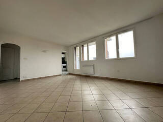 Location professionnel Appartement 3 pièces 63.1 m² Chambéry 73000