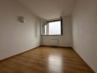 Location professionnel Appartement 3 pièces 63.1 m² Chambéry 73000