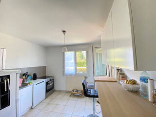 Location professionnel Appartement 2 pièces 51 m² Chambéry 73000