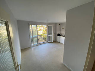 Location professionnel Appartement 2 pièces 36.93 m² Chambéry 73000