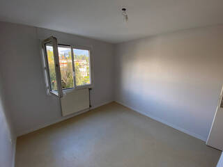 Location professionnel Appartement 2 pièces 36.93 m² Chambéry 73000