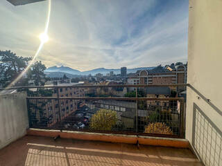 Location Appartement 3 pièces 63.86 m² Chambéry 73000