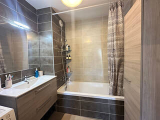 Location Appartement 4 pièces 87.84 m² Chambéry 73000