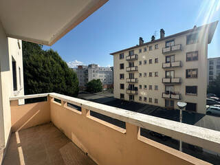 Location Appartement 3 pièces 61.13 m² Chambéry 73000