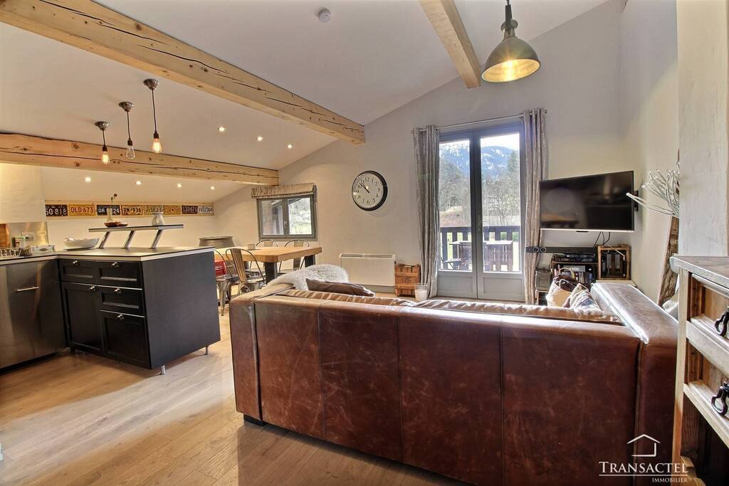 Vendu Appartement t3 63 m² Saint-Gervais-les-Bains 74170 2 kms centre