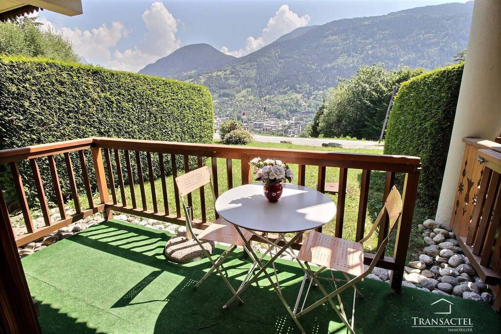 Sold Apartment t2 23.95 m² Saint-Gervais-les-Bains 74170 2 kms du centre
