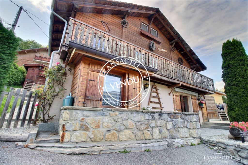 Sold House or Chalet chalet 4 rooms 83 m² Saint-Gervais-les-Bains 74170 Coteau Bettex