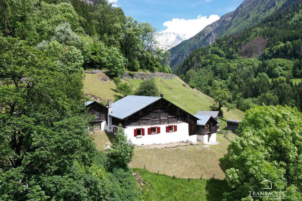 Vente Maison ou Chalet maison individuelle 5 pièces 125 m² Saint-Gervais-les-Bains 74170 Hameau de montagne