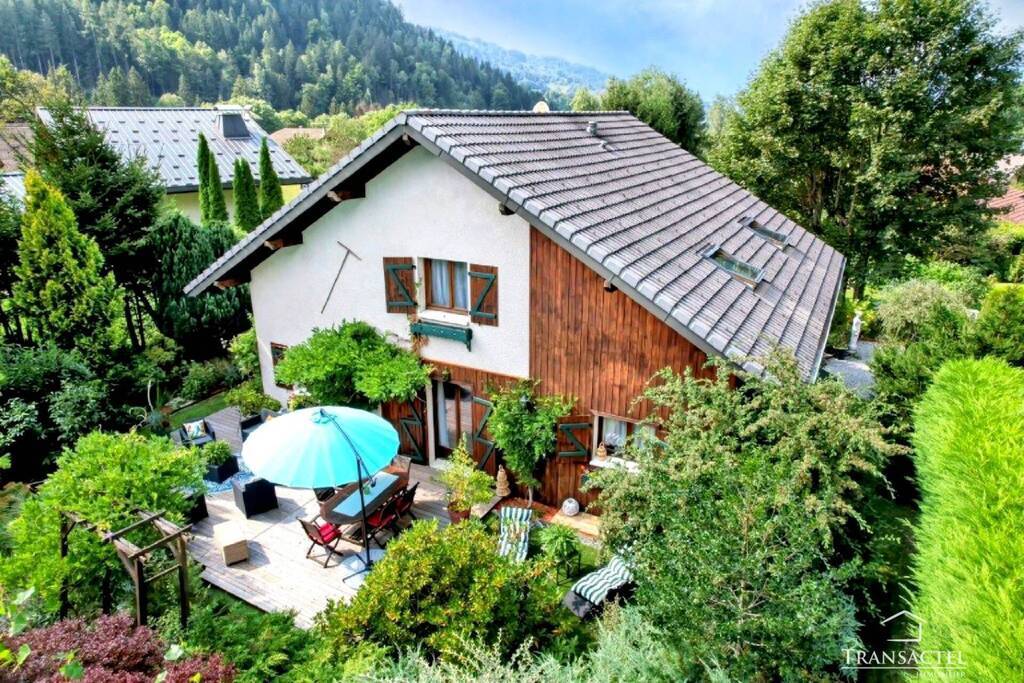 Buy House or Chalet maison individuelle 4 rooms 149 m² Saint-Gervais-les-Bains 74170 Bionnay