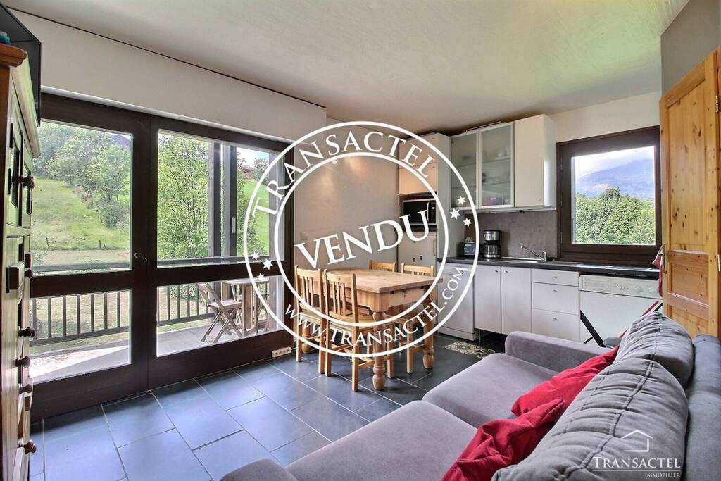 Sold Apartment t1 24.41 m² Saint-Gervais-les-Bains 74170 Proche télécabine