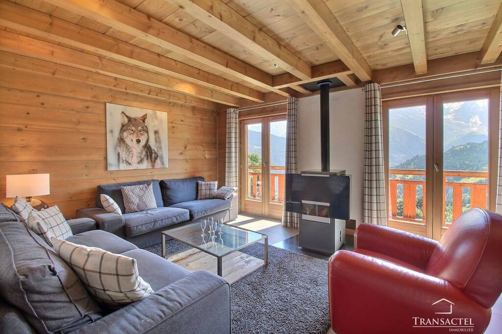 Buy House or Chalet chalet 6 rooms 155 m² Saint-Gervais-les-Bains 74170 Le Bettex